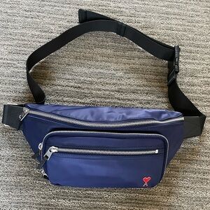 AMI PARIS Unisex Nylon Street Style Crossbody Bag Navy